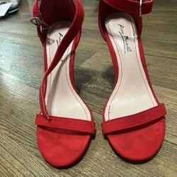 Women’s Red Velvet Strappy Heel Size 6