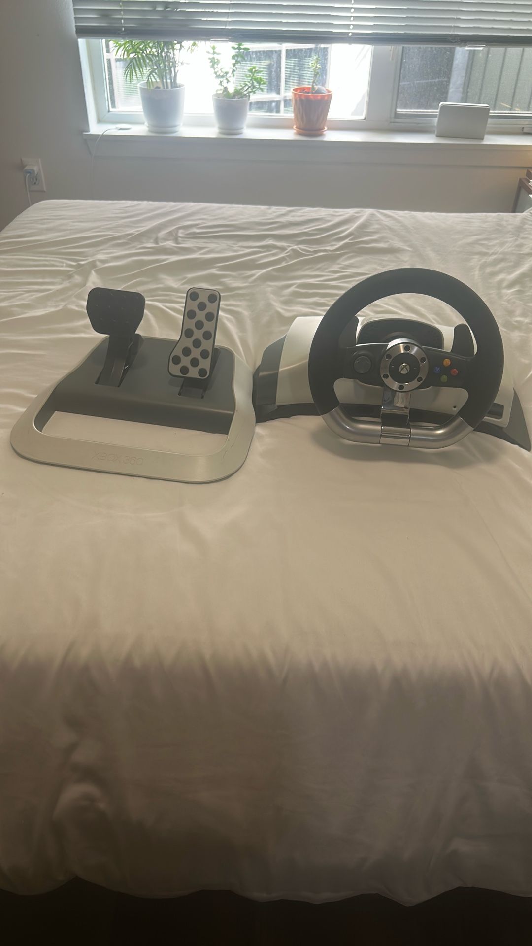 Xbox 360 Steering Wheel And Pedals