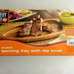 New Bobby Flay serving tray w/dip bowl