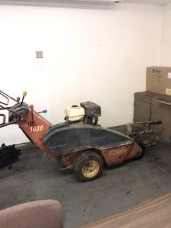 Ditch witch 1030 used in good working condition