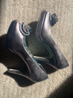 Size 9 madden heels