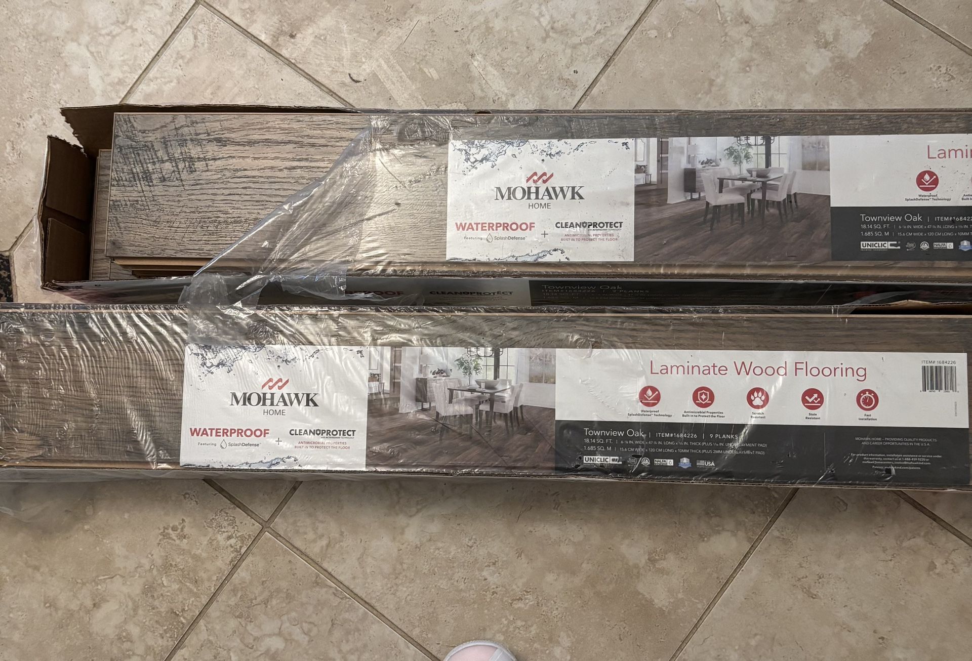 NEW Laminate Flooring 