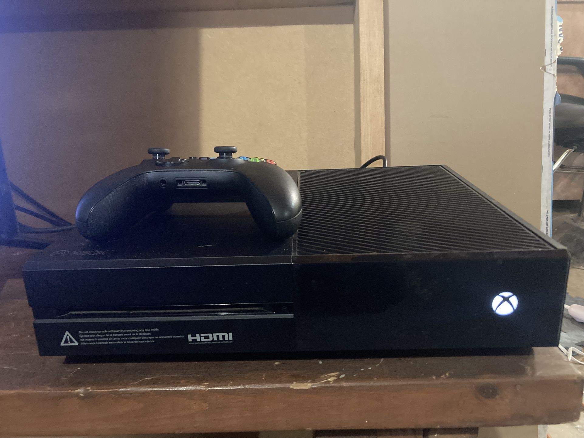 Xbox One 1TB Console