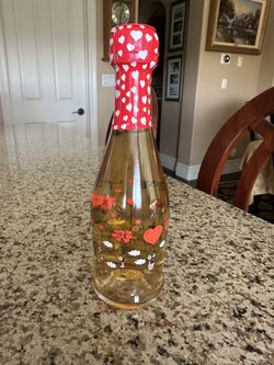 Decorative Heart Bottle With Champagne 