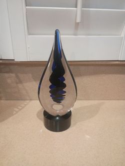 Glass sculpture