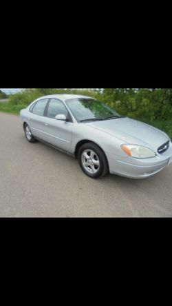 2002 Ford Taurus