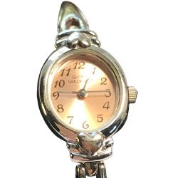 Vintage Gloria Vanderbilt Ladies Watch 💖
