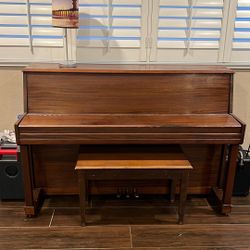 Starck Piano 1941