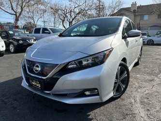 2018 Nissan LEAF SV