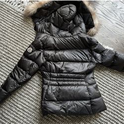 Moncler Women Jacket Size Medium 