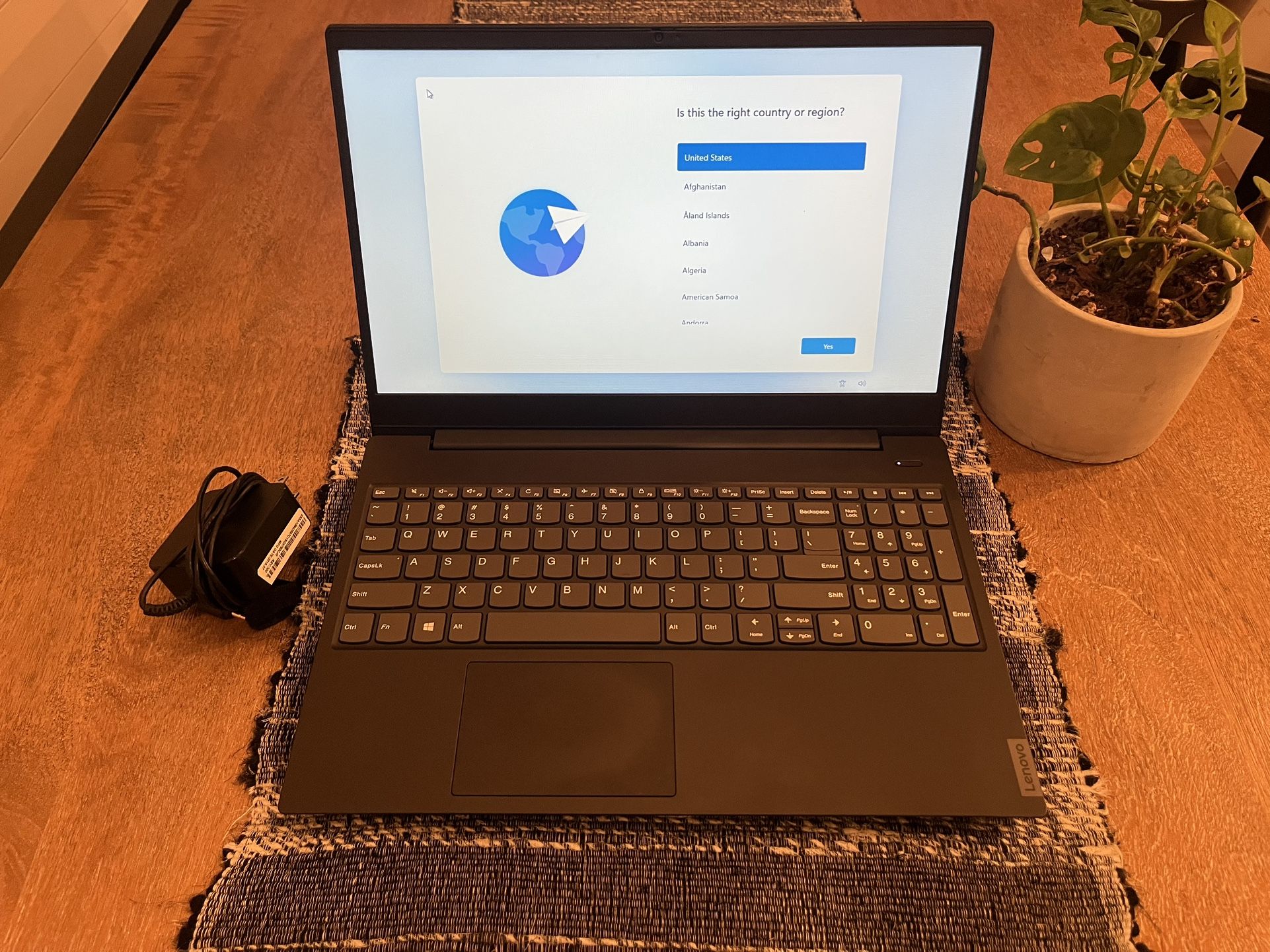 Lenovo Ideapad 16” Laptop (Win11)