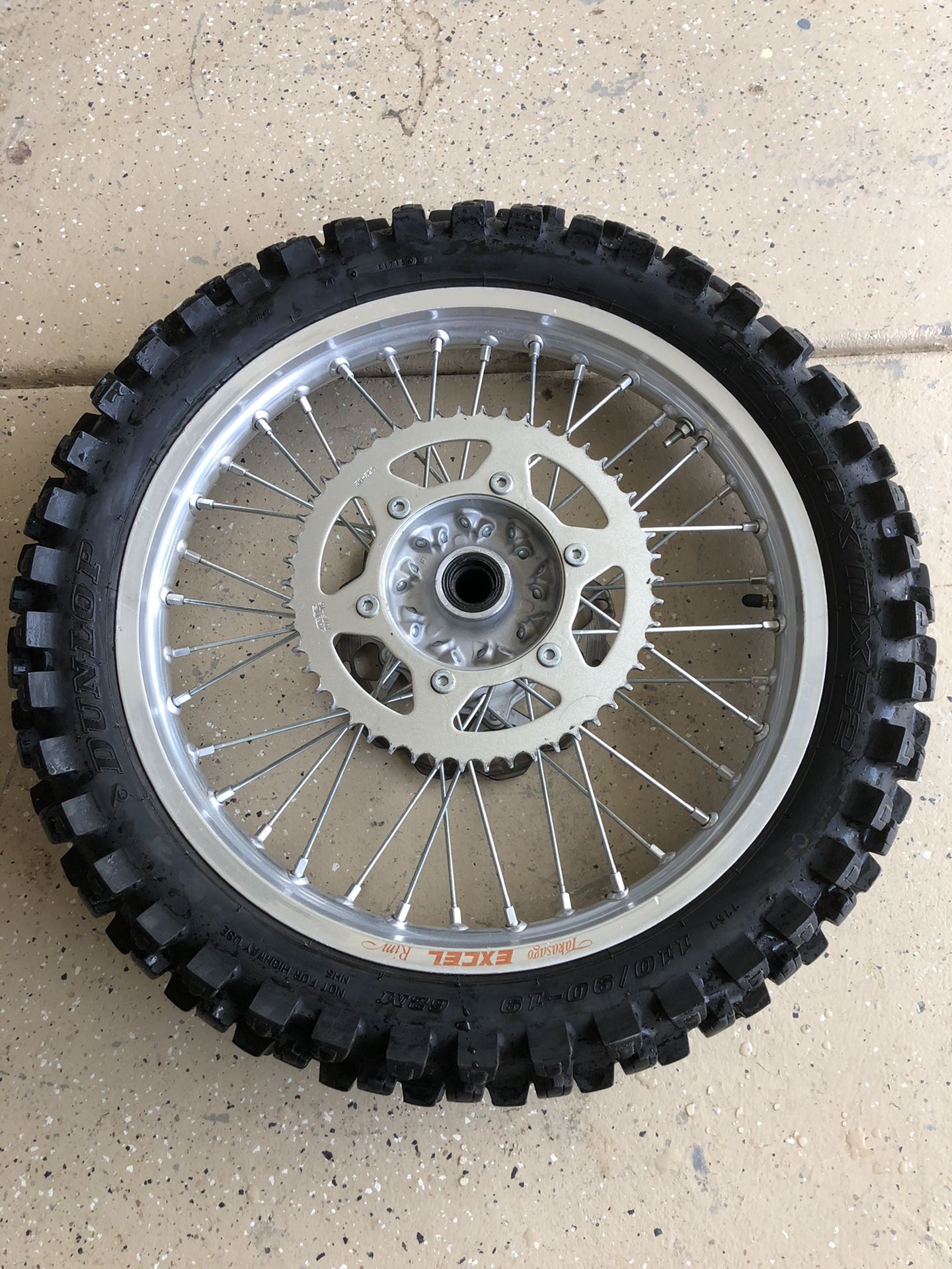 Suzuki RMZ 450 Complete rear wheel in great shape