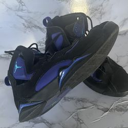 Tenis Jordan Retro Size 10 Men