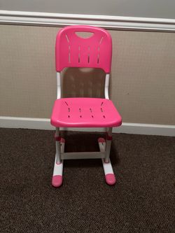 Vivo adjustable ergonomic study chair.
