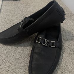 LOUIS VUITTON MEN SHOES 10