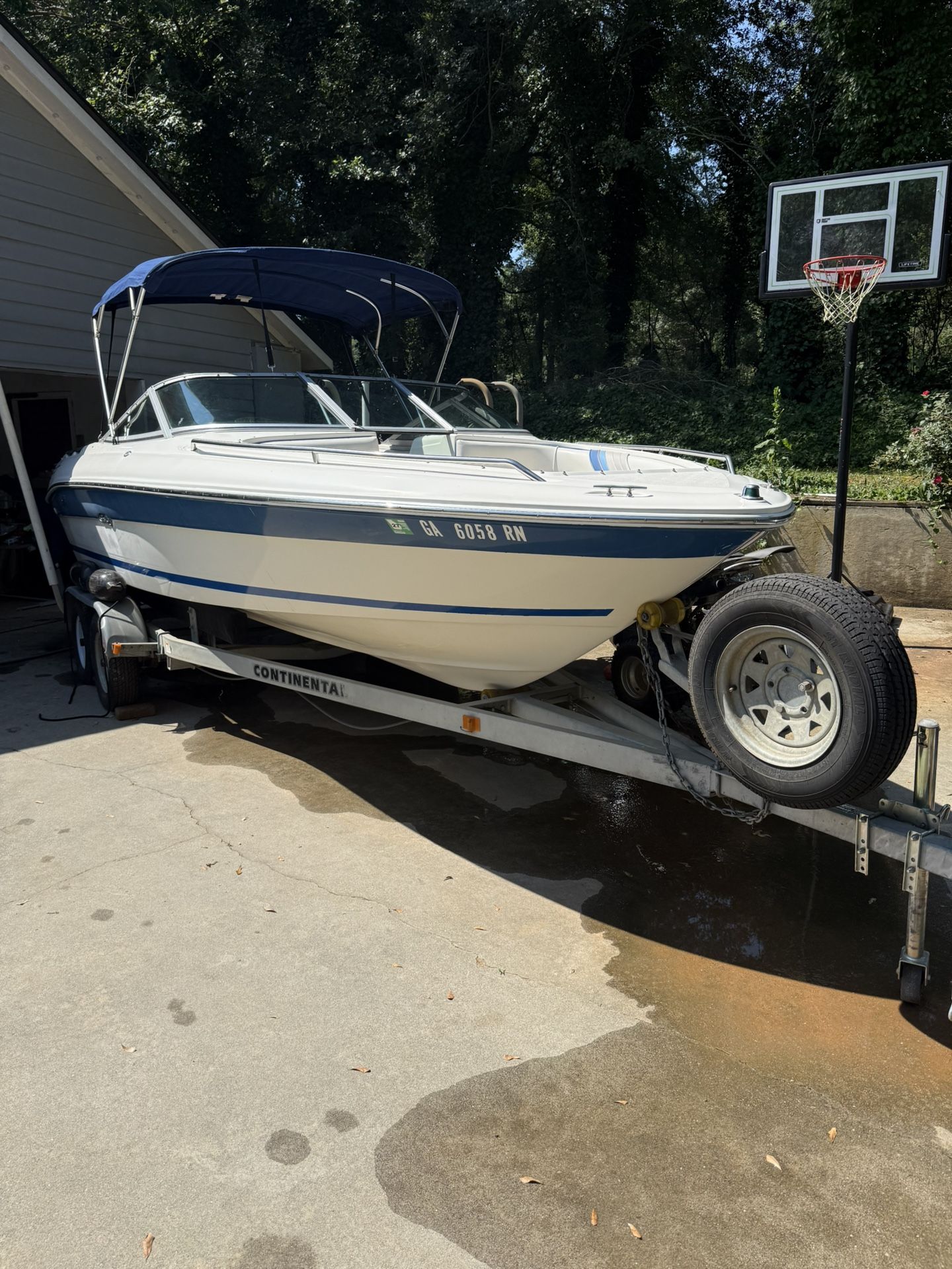 1993 Sea Ray Bowrider 200