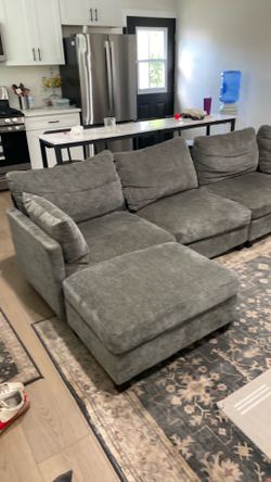 Sofa set beautiful style six pieces can move around in different position nice color four months old it has storage on bottom all six pieces very comf