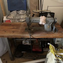 Heavy Duty Singer Sewing Machine 