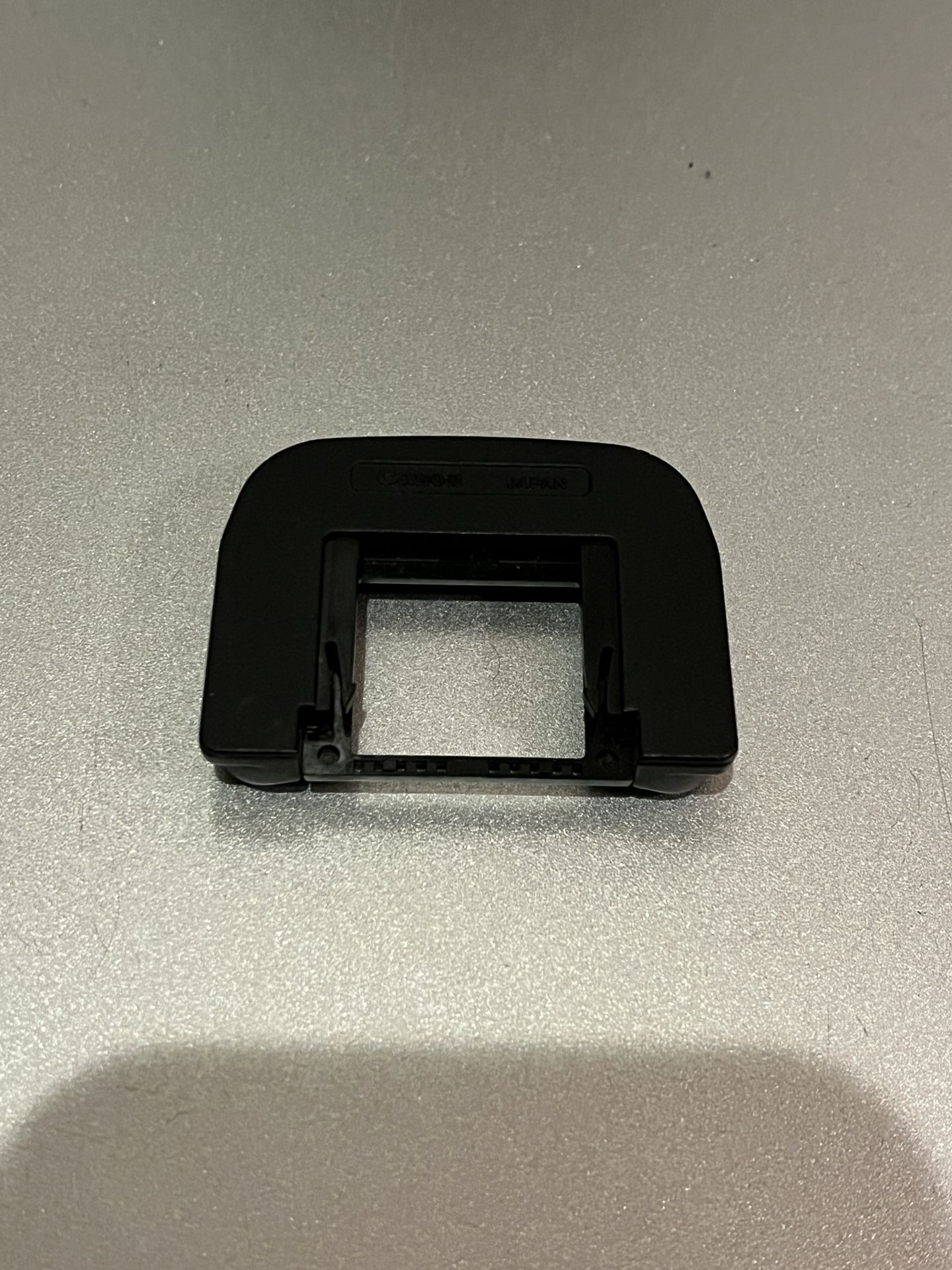 Canon Eyepiece/Eyecup #B105
