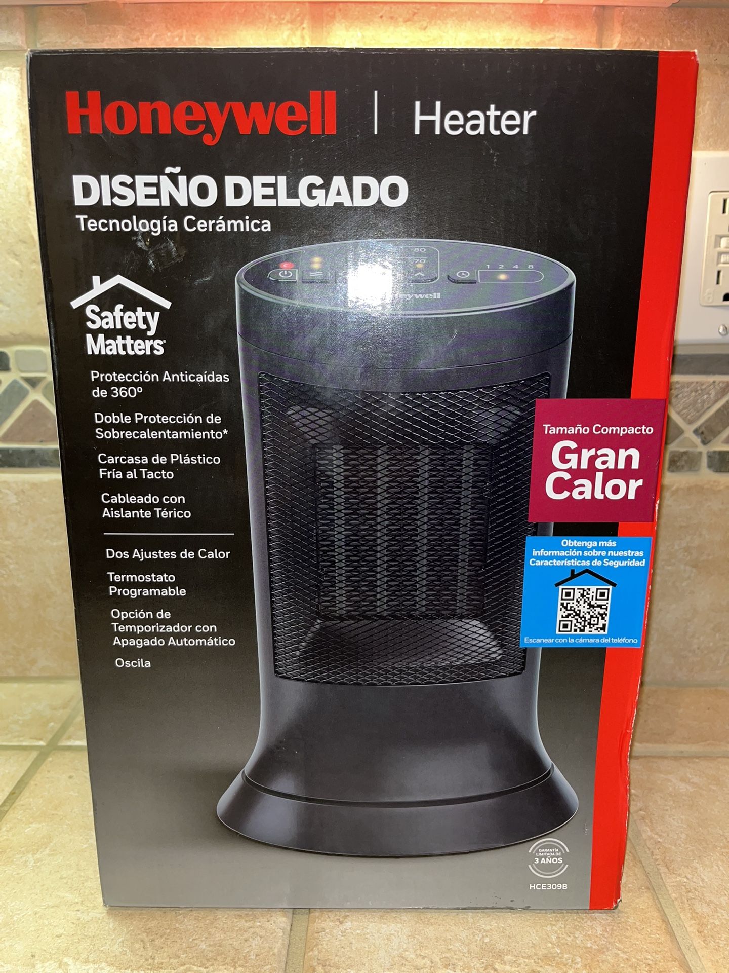 Honeywell Digital Ceramic Compact Tower Heater Brand New In Box