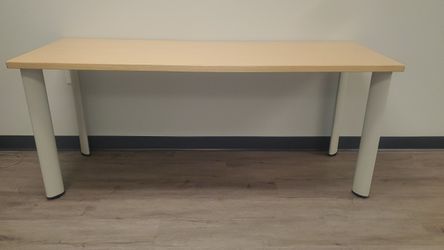 Reception Table - Steelcase