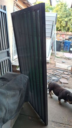 Metal fence panel