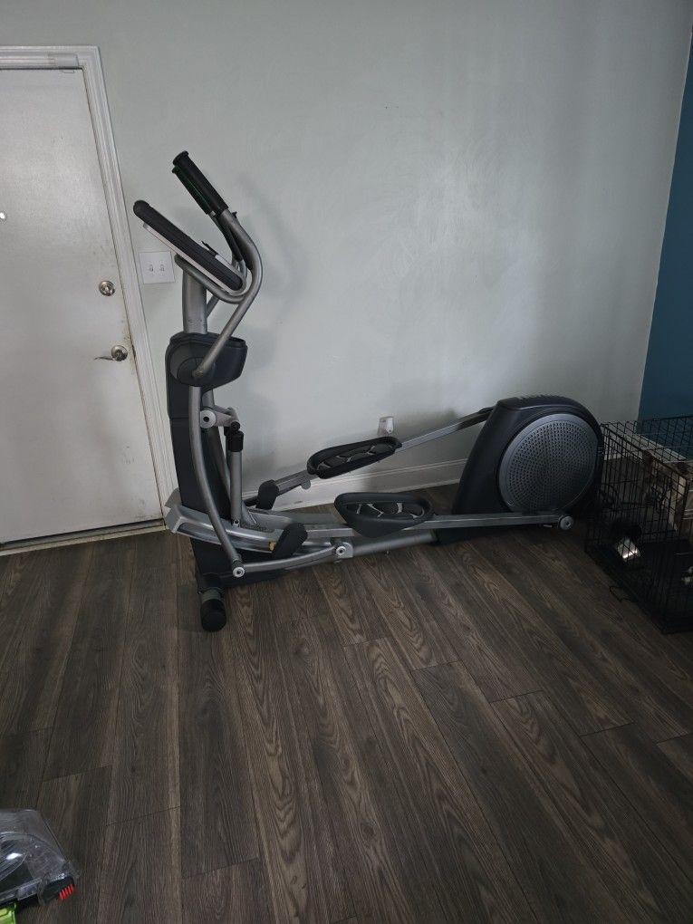 elliptical (NordicTrack)