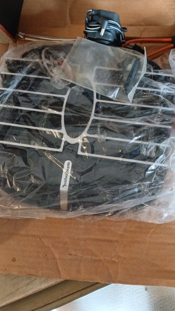 Rockford Fosgate Amp