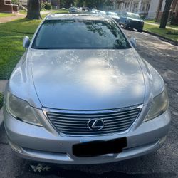 2007 Lexus LS 460