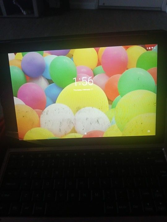 10.1 RCA Viking2 Pro Tablet With Detachable Keyboard