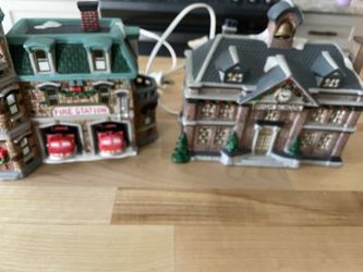 Fire House And School Light Up Houses