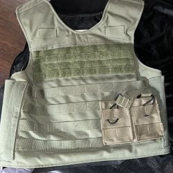 Green Vest M-L
