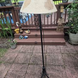 Floor Lamp W/Shade