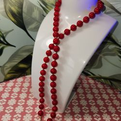 #2146, RED ONYX SIGNED 14/20 (GOLD FILLED) VINTAGE 1965's NECKLACE 22"INCHES
