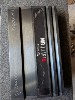 Car Amplifier with- Kenwood Box Speaker