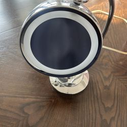 Light Up Makeup Mirror