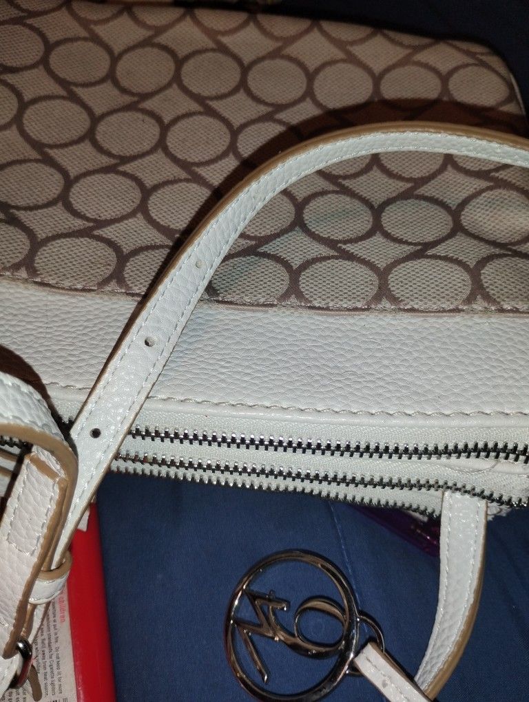 Mk Nine West