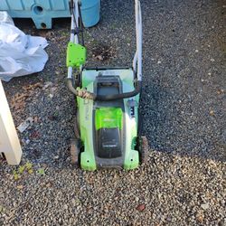 Green works 40v Lawn Mower