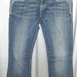 Miss Me Capri Jeans 