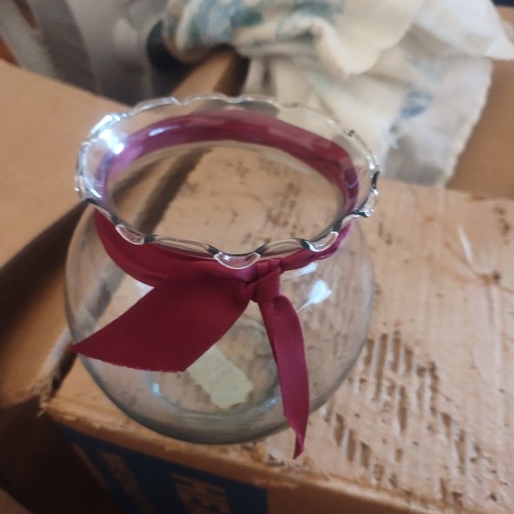 Ripple Clear Glass Vase $5 Bucks 