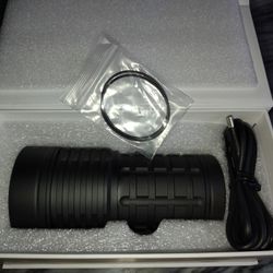 16,000 Lumens Flashlight, YES It's 16000 LUMENS