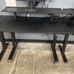 Office Desk Chairs And Table