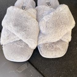 Girl slippers