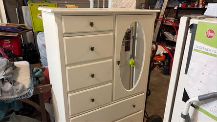 Dresser