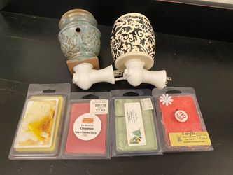 Plug In Melt Warmers And Extra Wax Melts