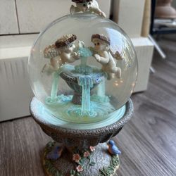 Fairy Crystal Ball With Glitter
