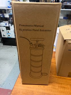 FOUR UNCLES 6.5L Pneumatic/ Manual Oil Extractor Pump