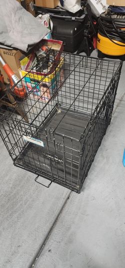 MEDIUM DOG CRATE $$OBO$$