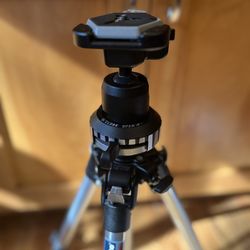 Manfrotto tripod