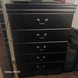 Dresser Drawer, Chest and Mirror For Sale